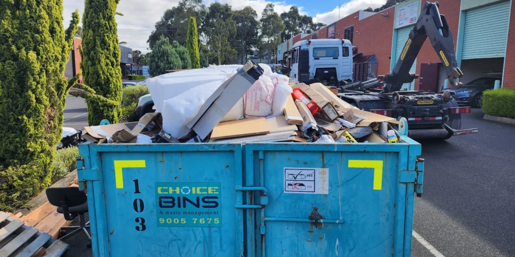 Guide to Skip Bin Hire for Melbourne Homes for Spring Cleaning
